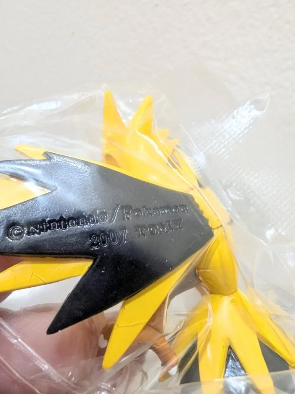 Pokémon Zapdos Moncolle Figure Collection 2007 Japan Rare Takara Tomy Unopened